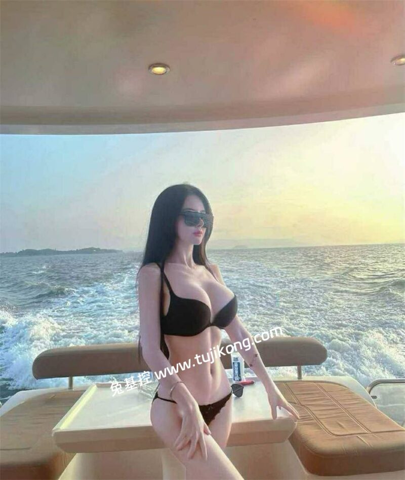 小猫咪611 微密圈颜值博主写真照片链接下载 小猫咪611 微密圈颜值博主写真照片链接下载